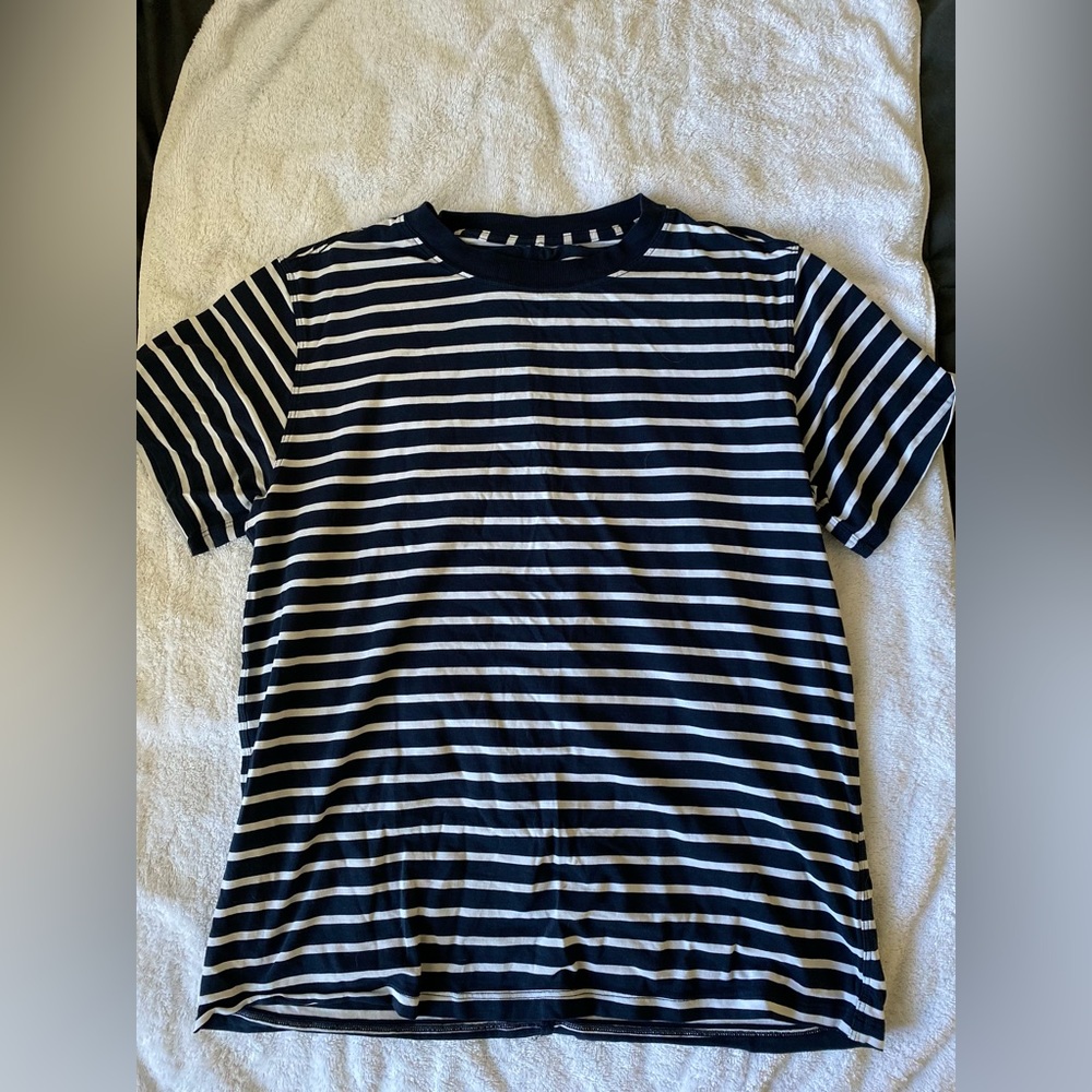 Lululemon All Yours T shirt